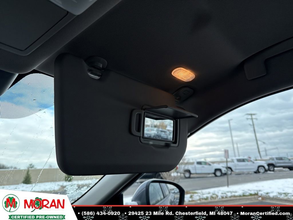 Used 2024 Nissan Rogue SV image 20