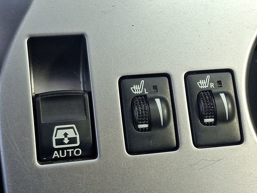 Used 2024 Toyota 4Runner SR5 Premium w/ Moonroof Package image 25