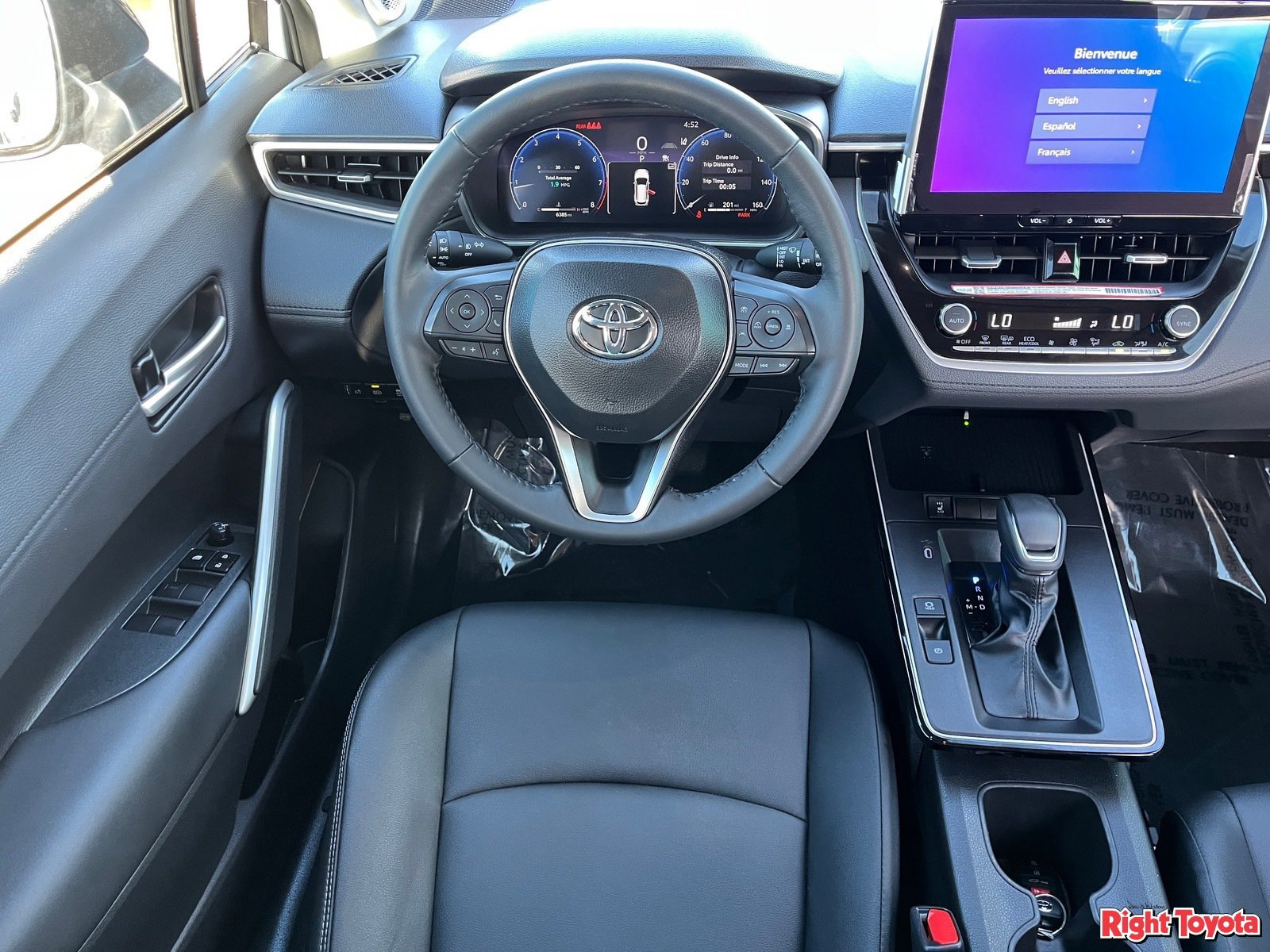 Certified 2026 Toyota Corolla Cross XLE w/ Convenience Package FWD image 17