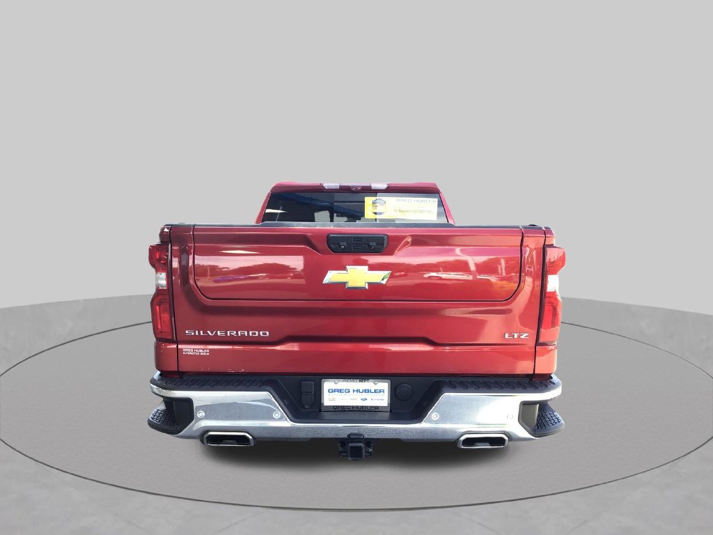 Used 2023 Chevrolet Silverado 1500 LTZ w/ Technology Package AWD/4WD image 9