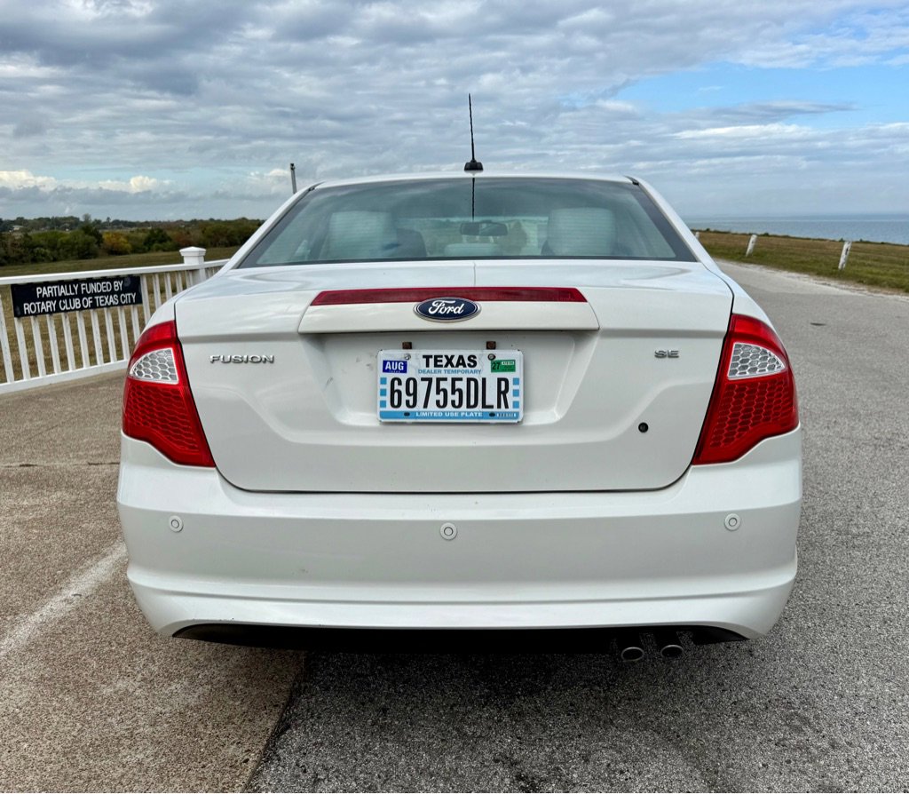 Used 2011 Ford Fusion SE image 6
