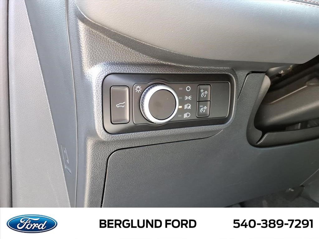 Used 2026 Ford Explorer Active image 21