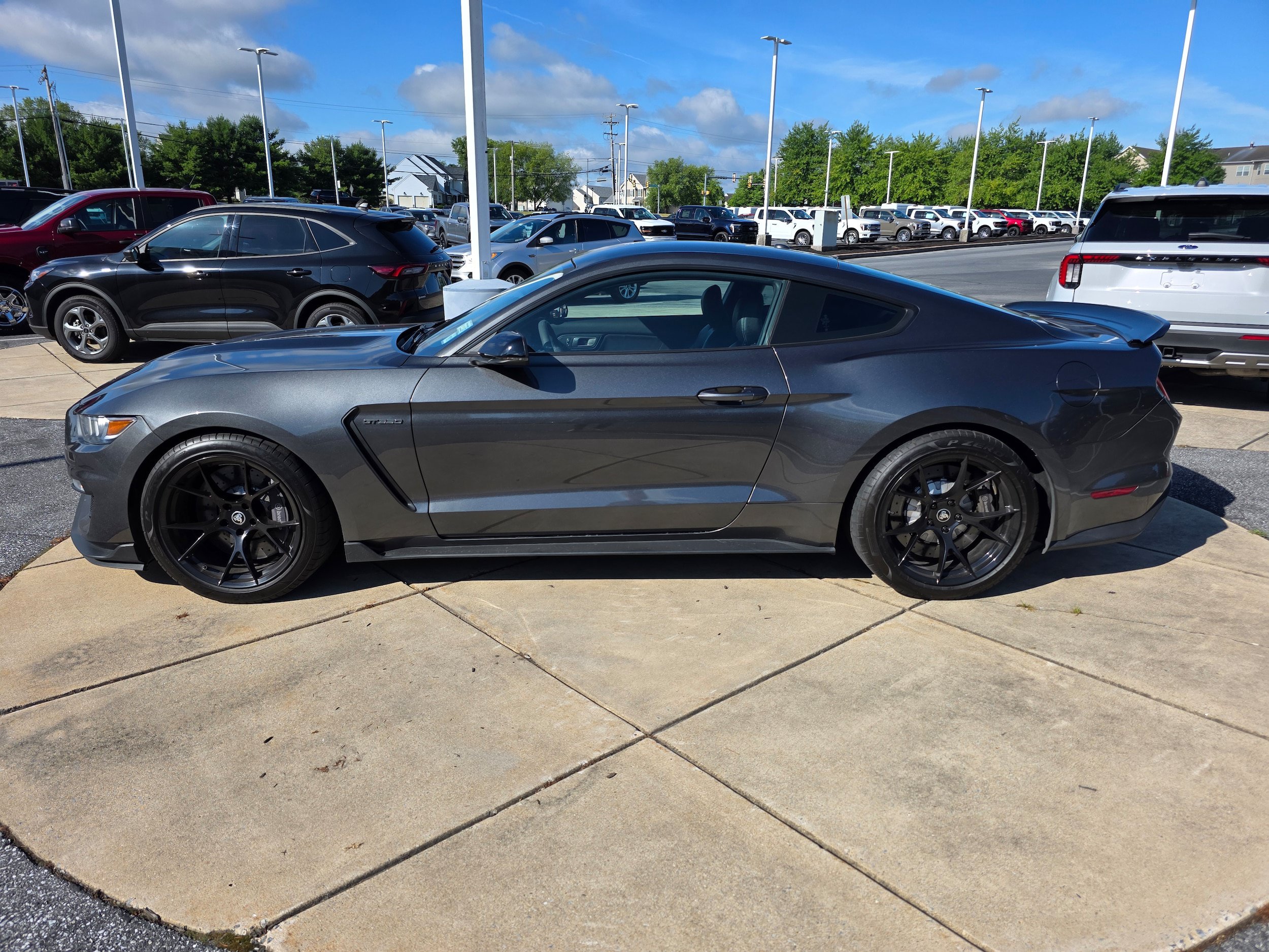 Certified 2018 Ford Mustang Shelby GT350 w/ Convenience Package RWD video 2
