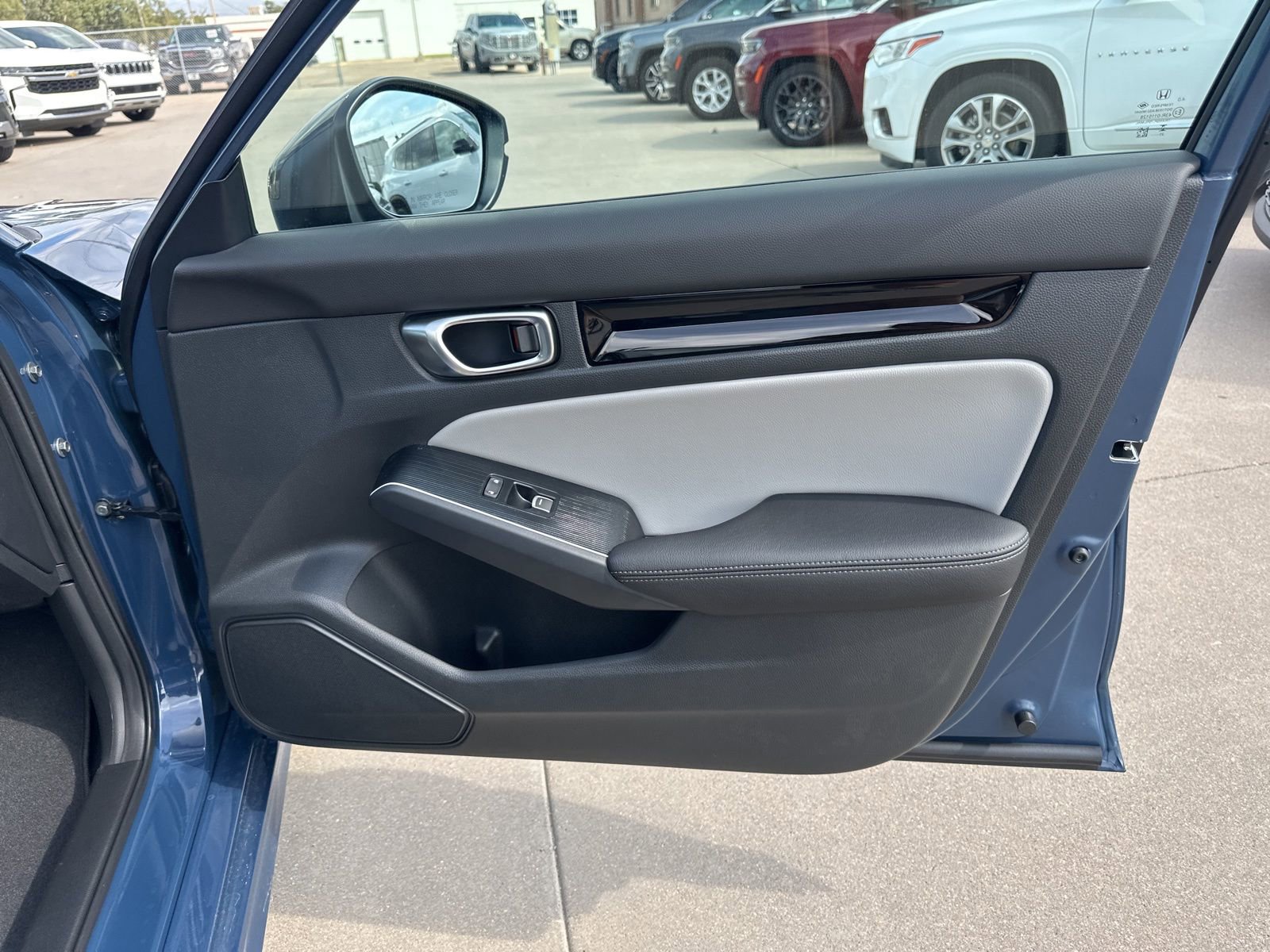 Certified 2026 Honda Civic Sport Touring image 21