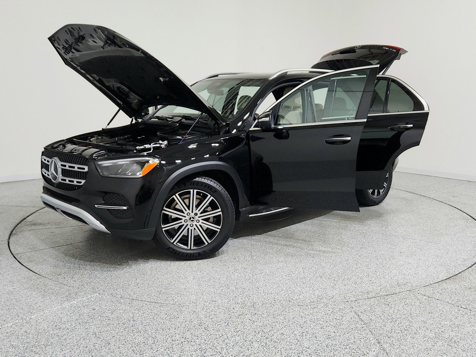 Certified 2025 Mercedes-Benz GLE 350 4MATIC image 6