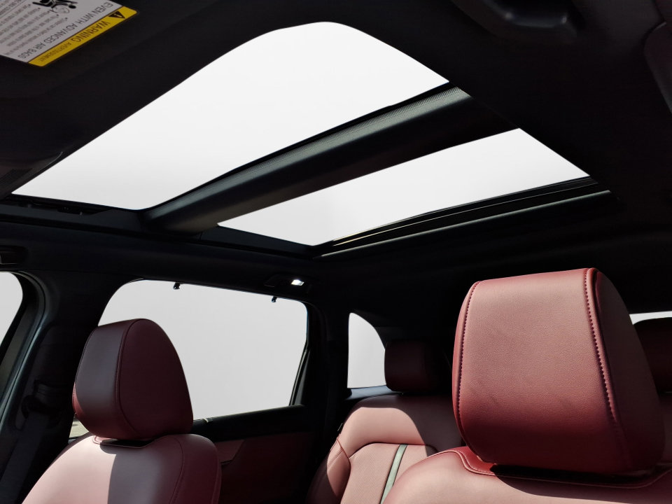 New 2025 MAZDA CX-70 Plug-In Hybrid w/ Premium Plus image 10