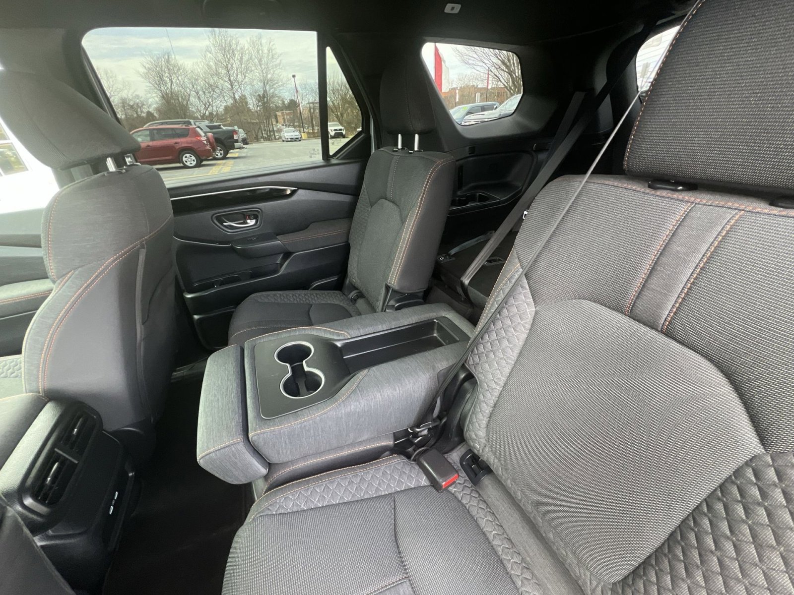 Used 2023 Honda Pilot Sport image 23