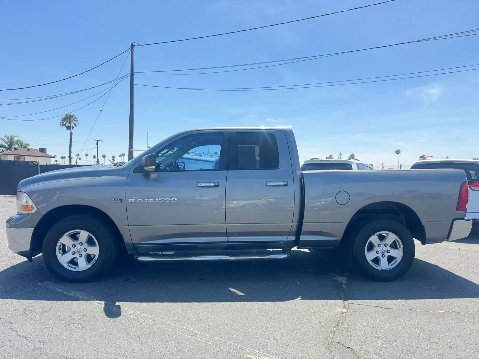 Used 2011 RAM 1500 Classic SLT w/ Protection Group AWD/4WD image 3