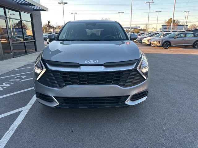 Used 2023 Kia Sportage LX image 7