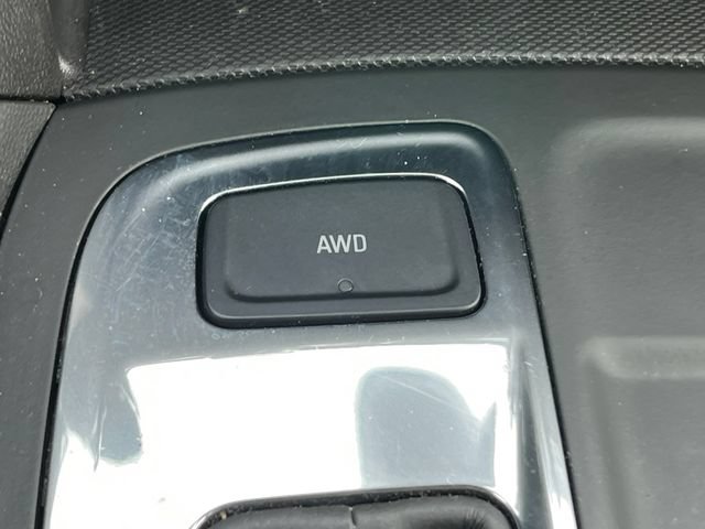 Used 2023 Chevrolet Equinox LT w/ Driver Convenience Package AWD/4WD image 29