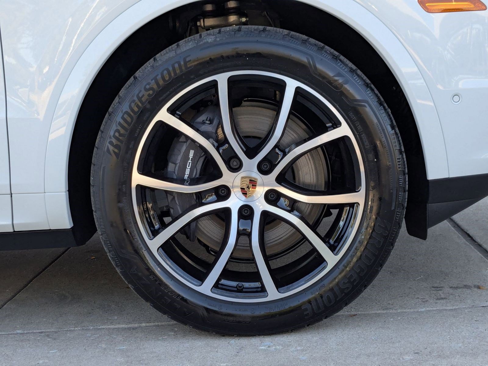 New 2026 Porsche Cayenne Coupe image 29