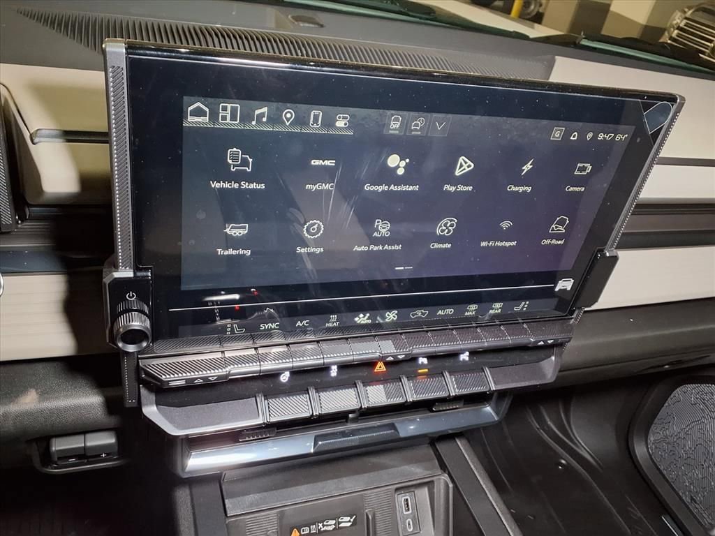 Used 2026 GMC Hummer EV SUV image 18