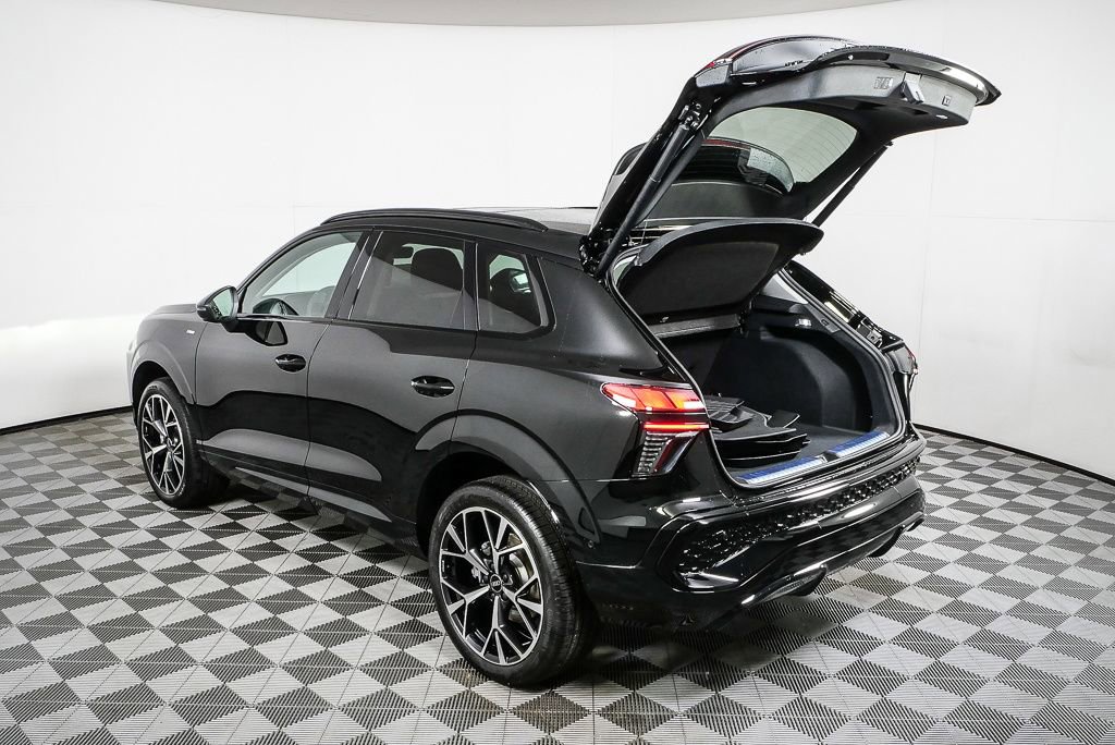 New 2026 Audi Q3 quattro 2.0T image 35