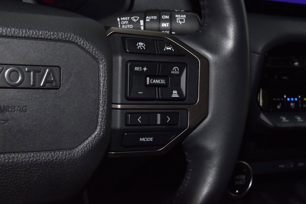 Used 2024 Toyota Land Cruiser image 24
