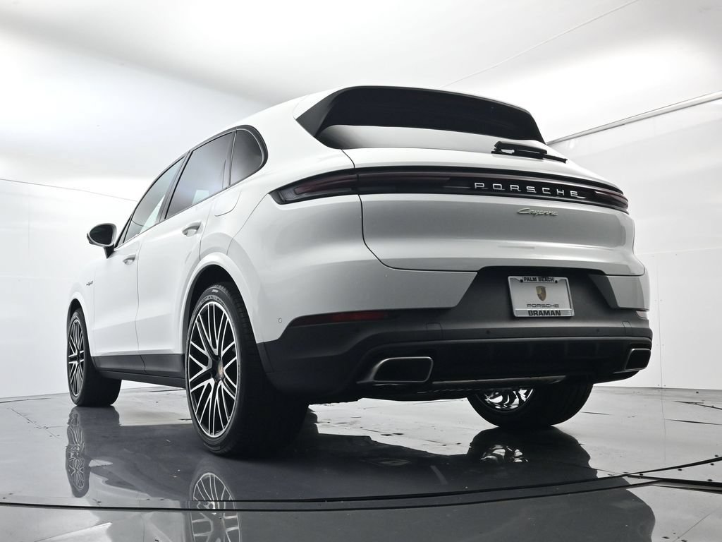 Certified 2026 Porsche Cayenne E-Hybrid AWD/4WD image 45