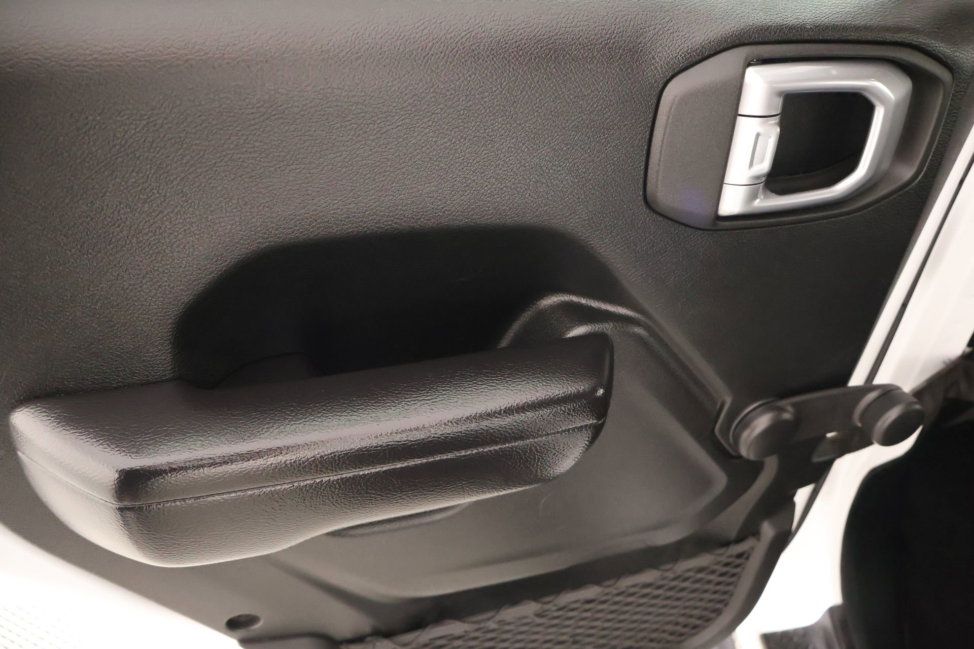 Used 2021 Jeep Wrangler Unlimited Sport AWD/4WD image 15