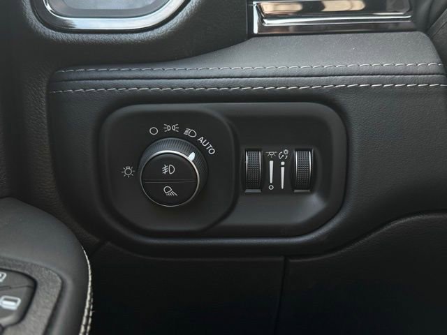 New 2026 RAM 2500 Limited image 31