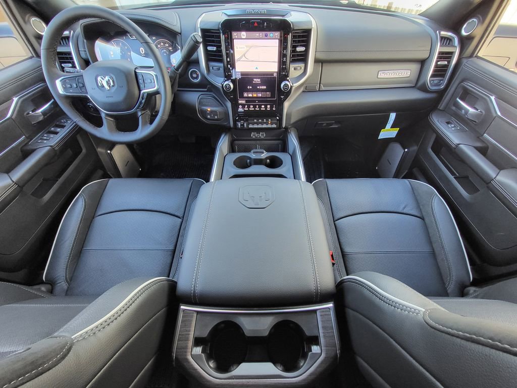 New 2026 RAM 4500 4x4 Crew Cab DRW w/ Laramie Trim Package image 2