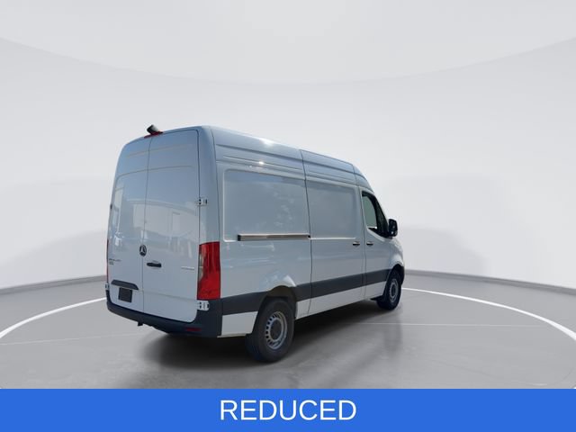 Used 2025 Mercedes-Benz Sprinter 2500 image 8