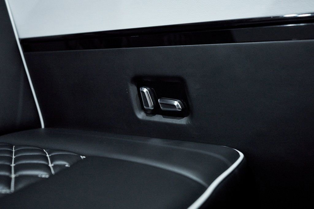 Used 2017 Mercedes-Benz Sprinter 3500 image 74