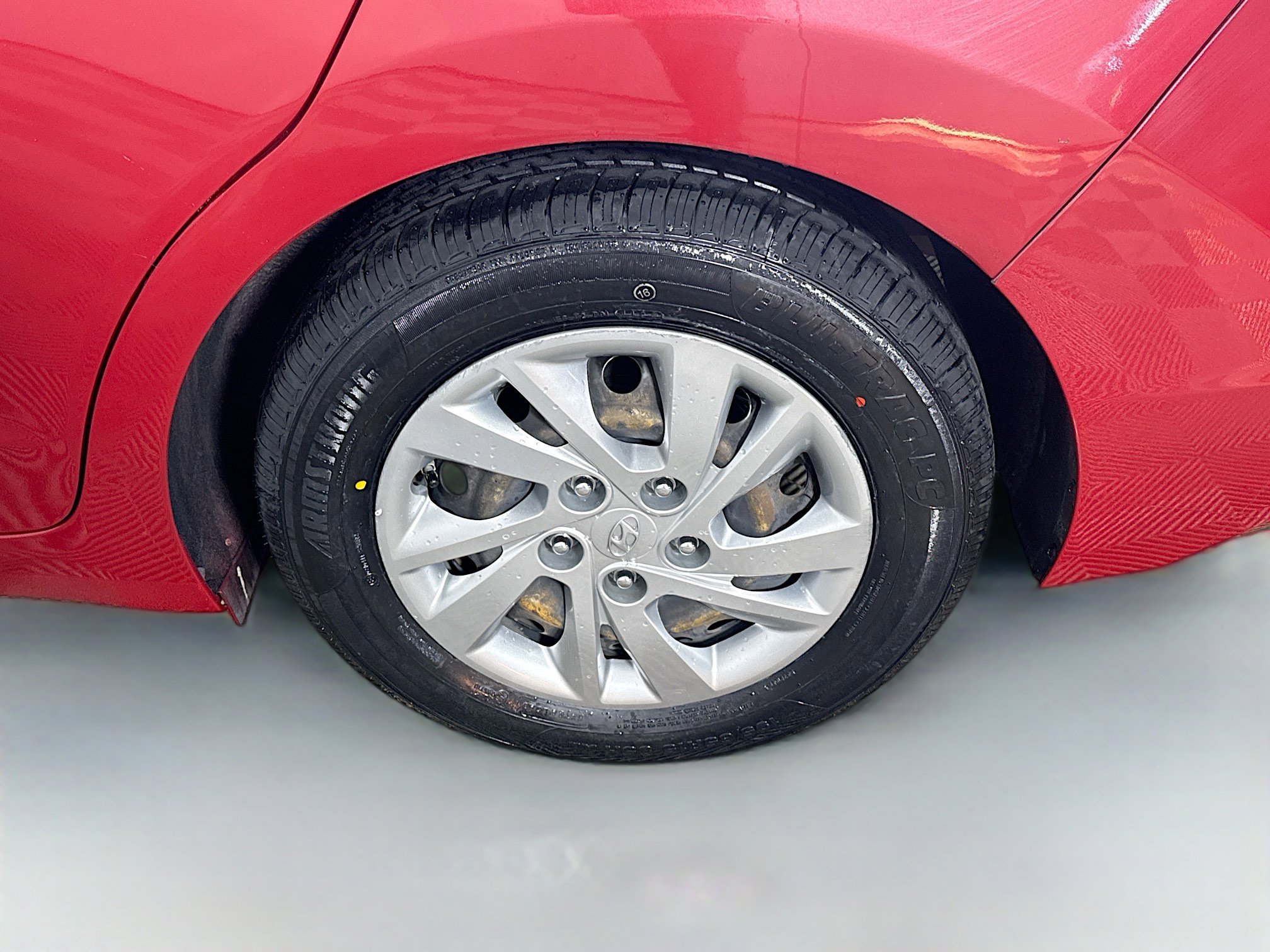 Used 2020 Hyundai Elantra SE image 36