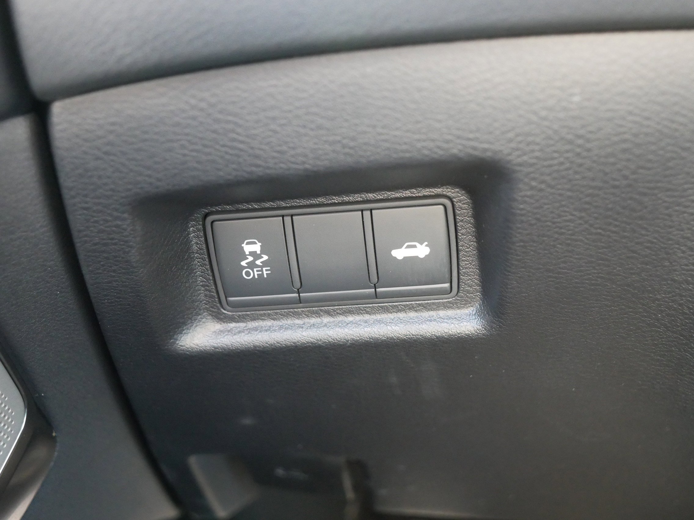 Certified 2023 INFINITI Q50 Red Sport 400 w/ Black Opal Edition image 26