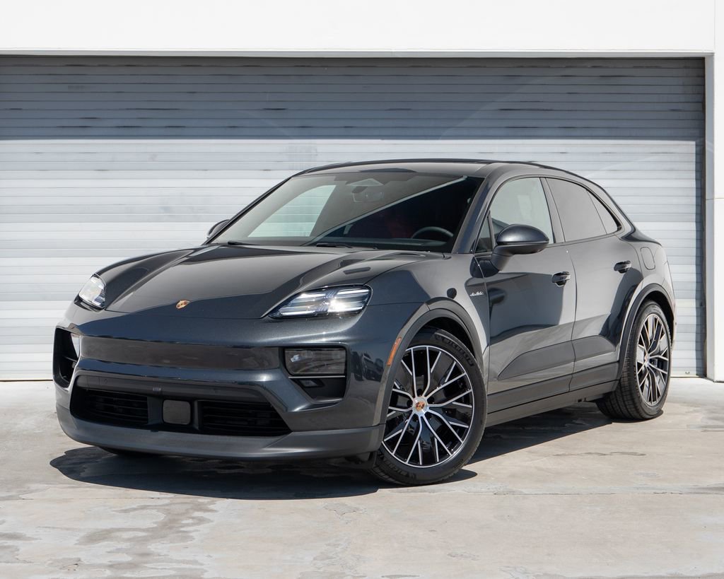 New 2026 Porsche Macan 4 Electric