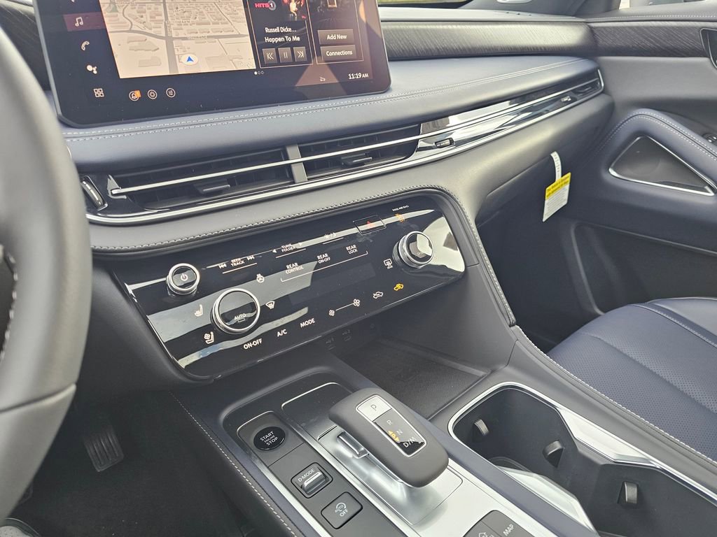 New 2026 INFINITI QX60 Sport image 29