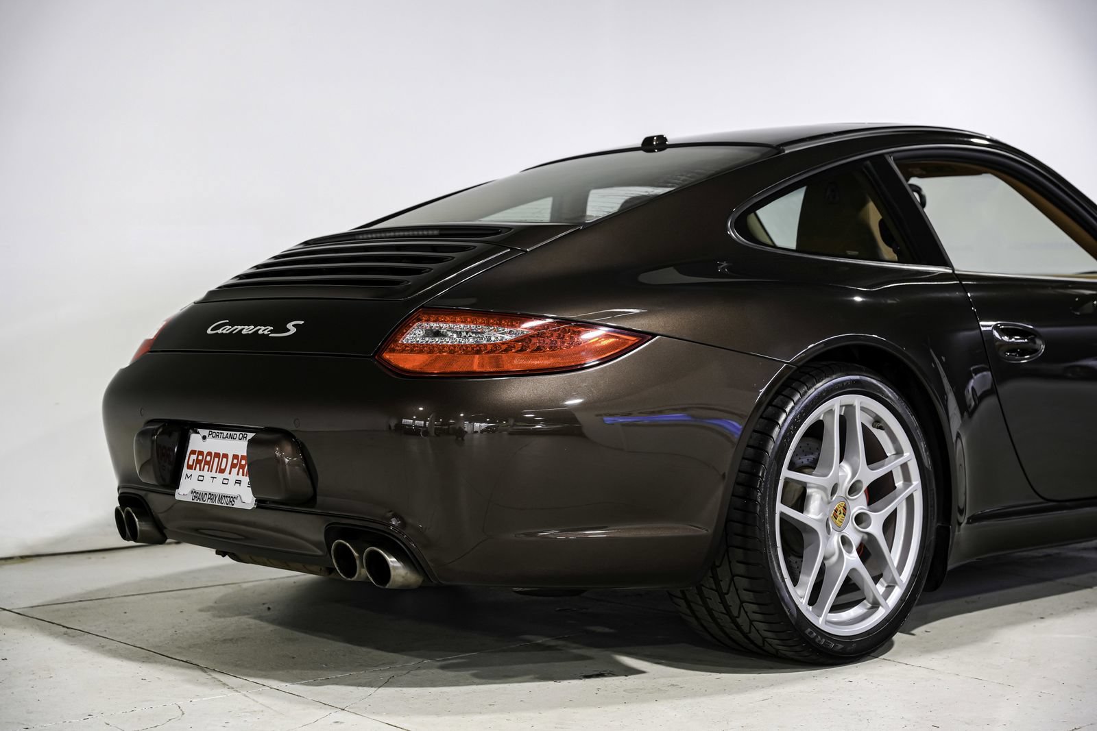 Used 2010 Porsche 911 Carrera S RWD image 35