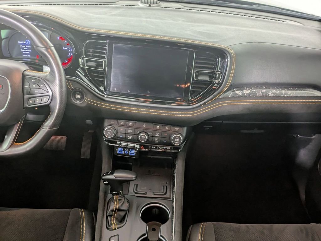 Certified 2023 Dodge Durango R/T w/ Hemi Orange Plus Package image 29