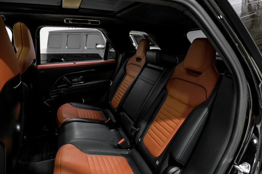 Used 2024 Land Rover Range Rover Sport image 34