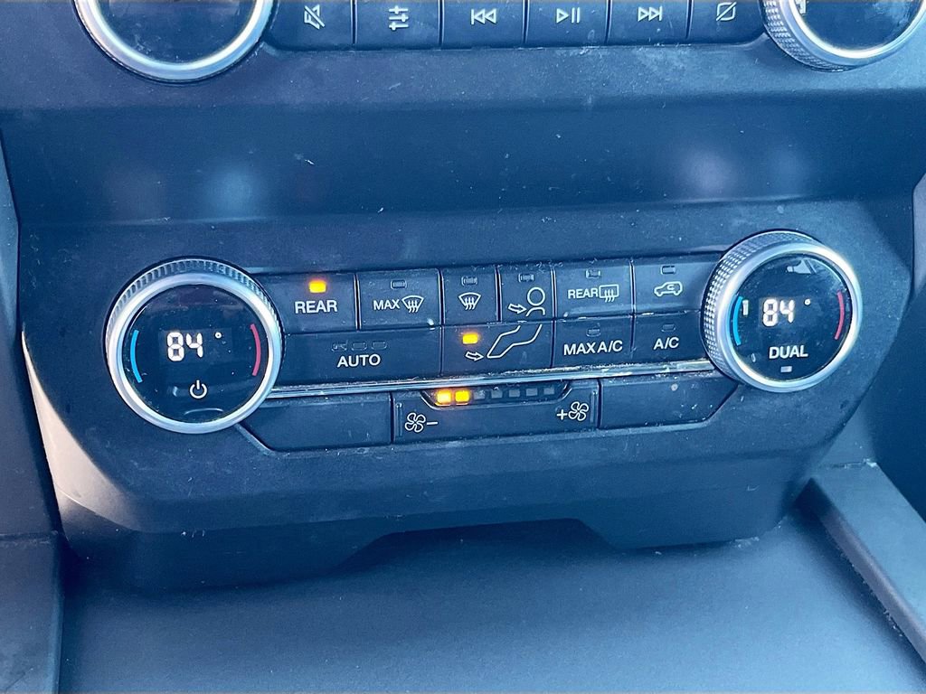 Used 2021 Ford Expedition Max XLT image 15