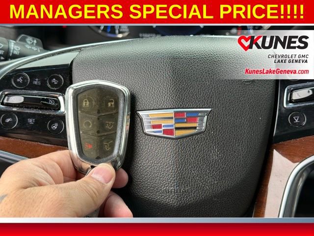 Used 2018 Cadillac Escalade Premium Luxury image 21