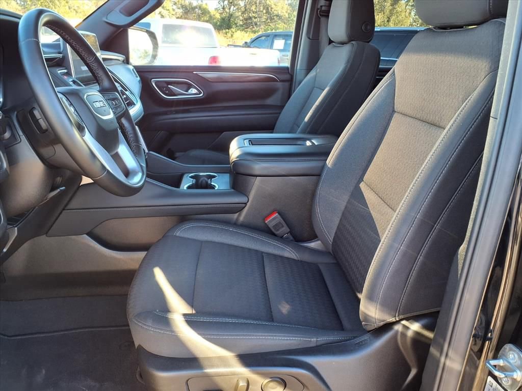 Used 2024 GMC Yukon XL SLE image 26