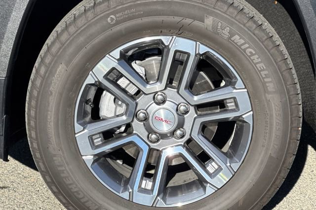 Used 2026 GMC Terrain Elevation image 25