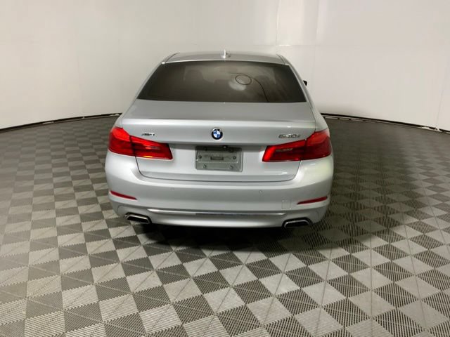 Used 2017 BMW 540i xDrive AWD/4WD image 8