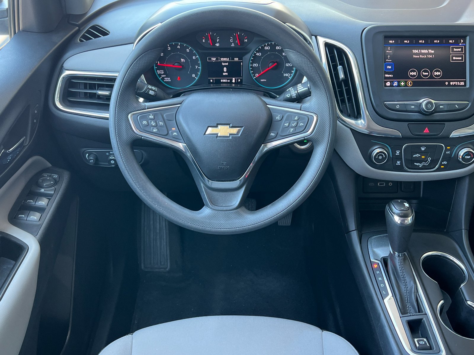 Used 2020 Chevrolet Equinox LS w/ LS Convenience Package FWD image 14