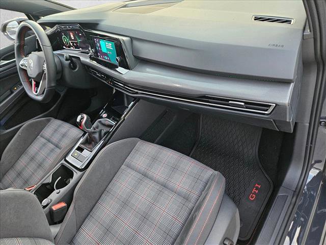 Used 2023 Volkswagen GTI 40th Anniversary Edition image 20
