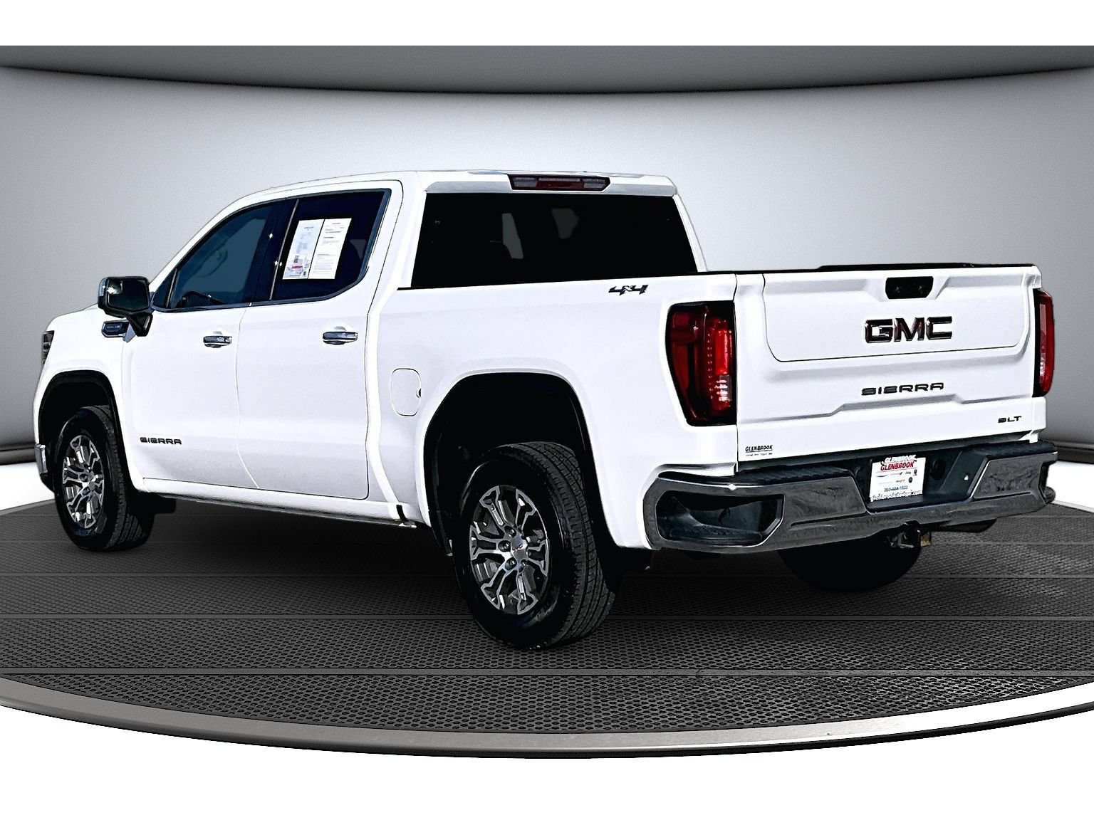 Used 2025 GMC Sierra 1500 SLT AWD/4WD image 20