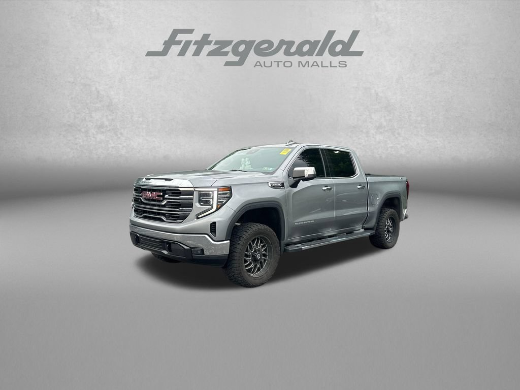 Used 2023 GMC Sierra 1500 SLT w/ SLT Premium Package AWD/4WD image 3