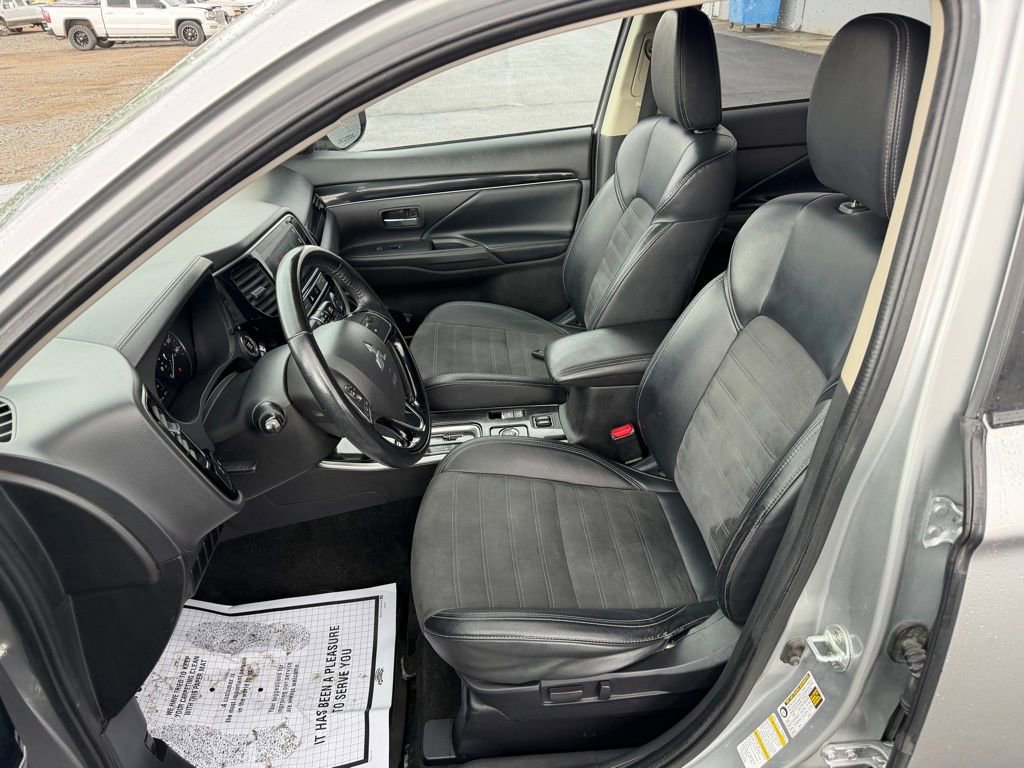 Used 2019 Mitsubishi Outlander SE image 7