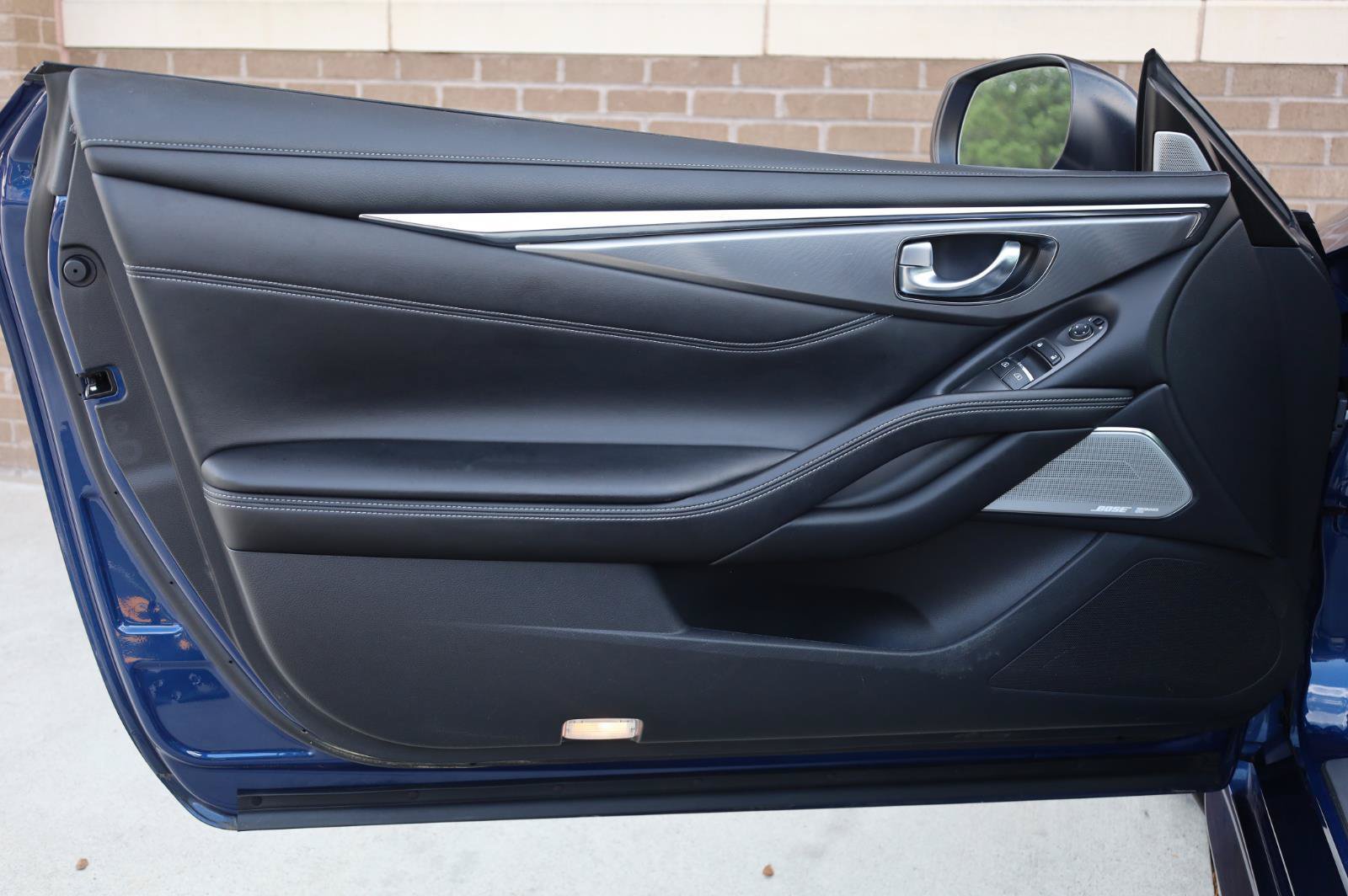Used 2019 INFINITI Q60 3.0t Luxe w/ Cargo Package RWD image 15