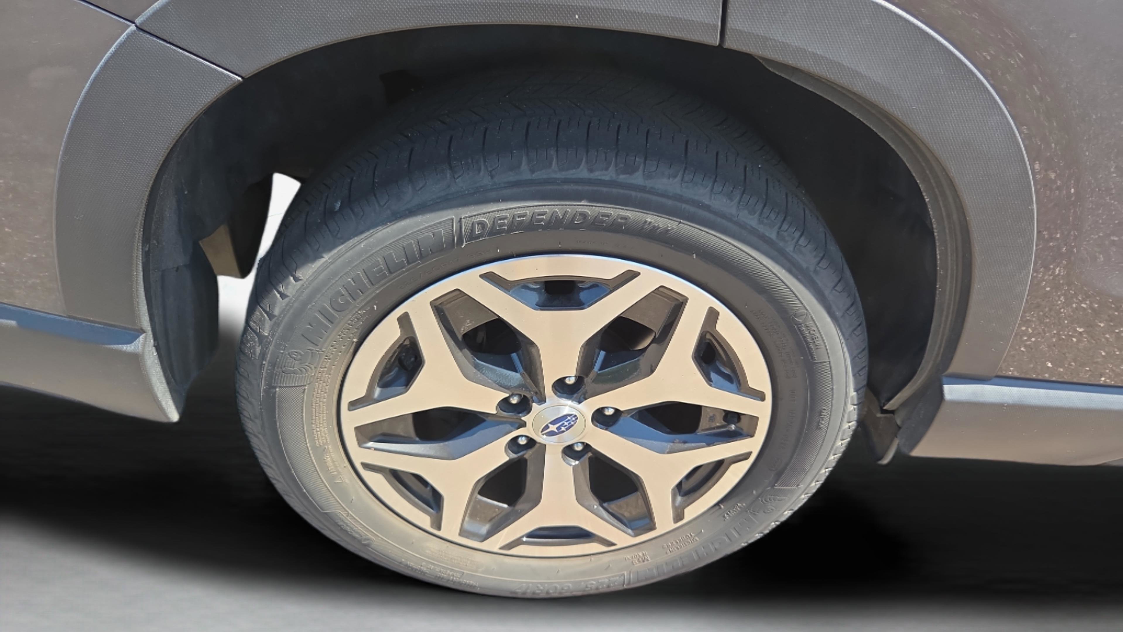 Used 2021 Subaru Forester Premium AWD/4WD image 36