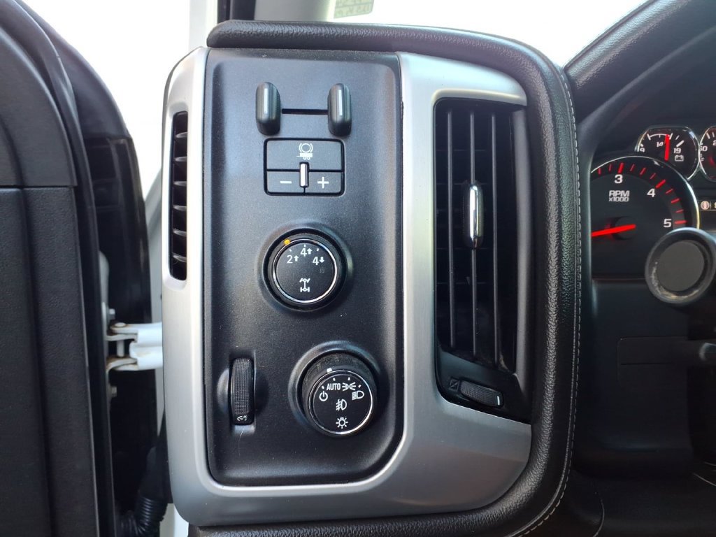 Used 2015 GMC Sierra 3500 SLT w/ Snow Plow Prep Package AWD/4WD image 12
