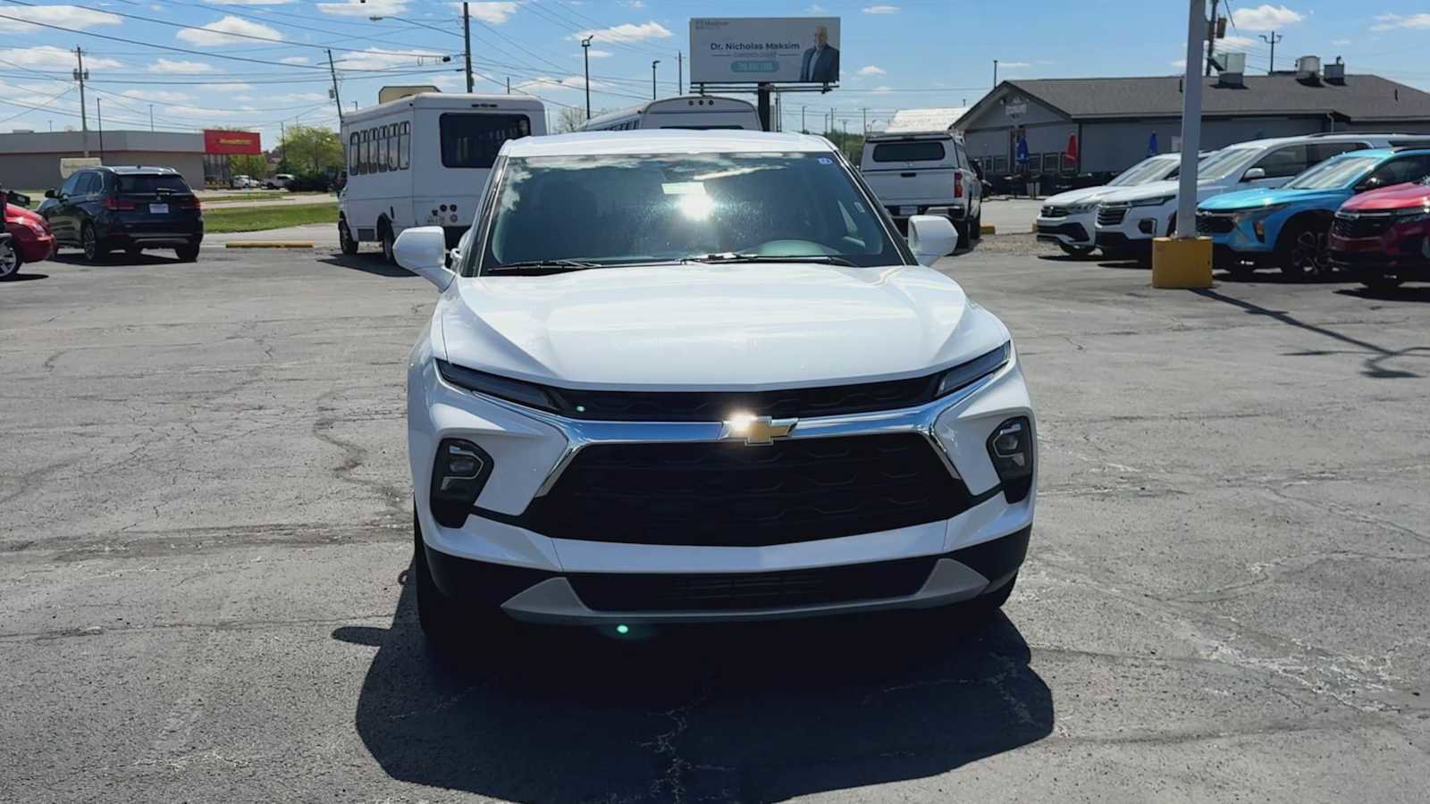 Certified 2025 Chevrolet Blazer LT FWD image 3