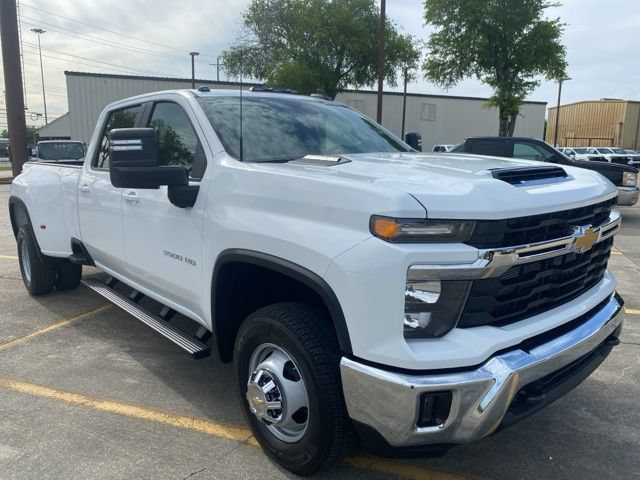 New 2026 Chevrolet Silverado 3500 LT AWD/4WD image 5
