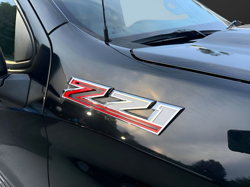 Used 2019 Chevrolet Silverado 1500 RST w/ All-Star Edition image 28