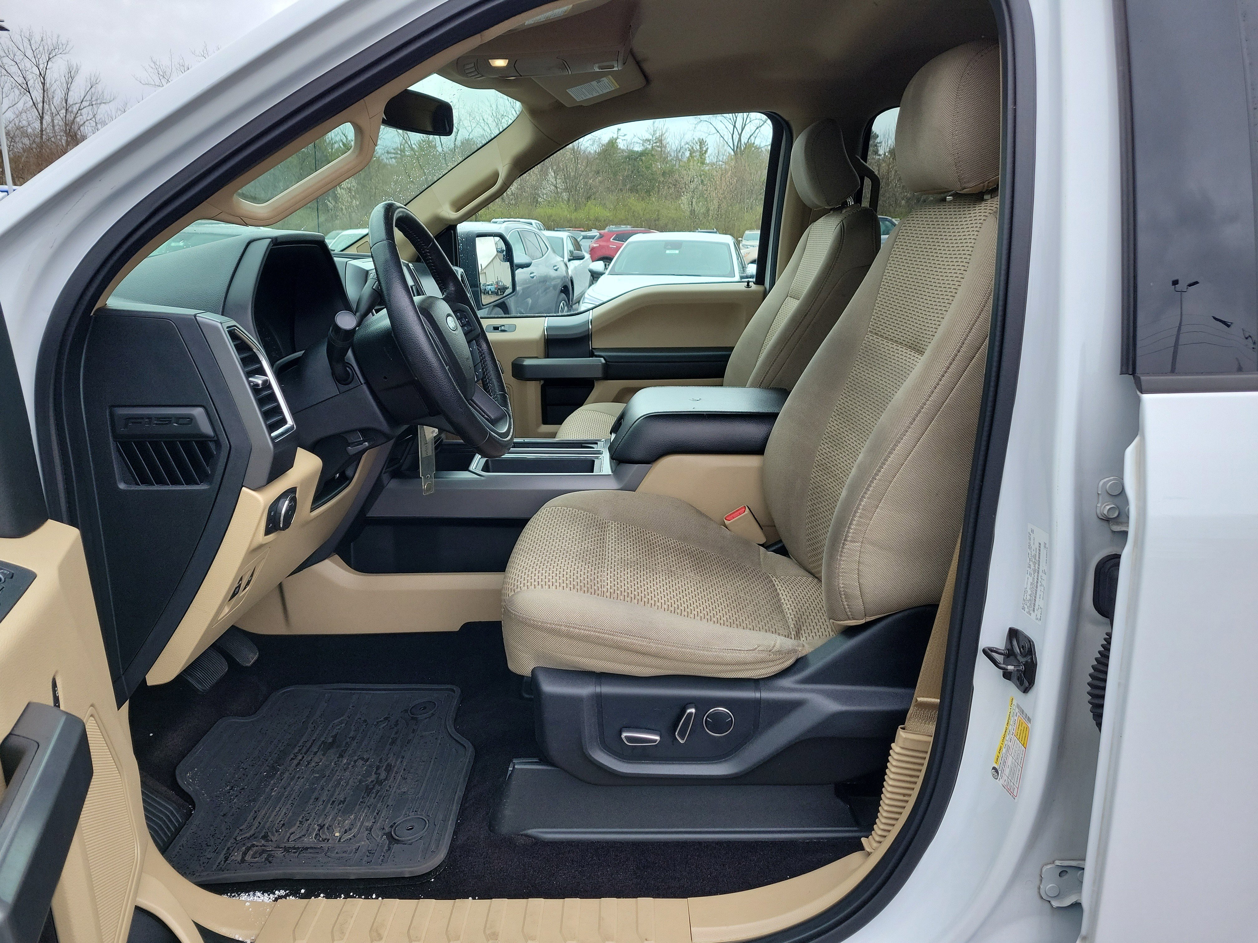 Used 2016 Ford F150 XLT w/ Equipment Group 302A Luxury image 16