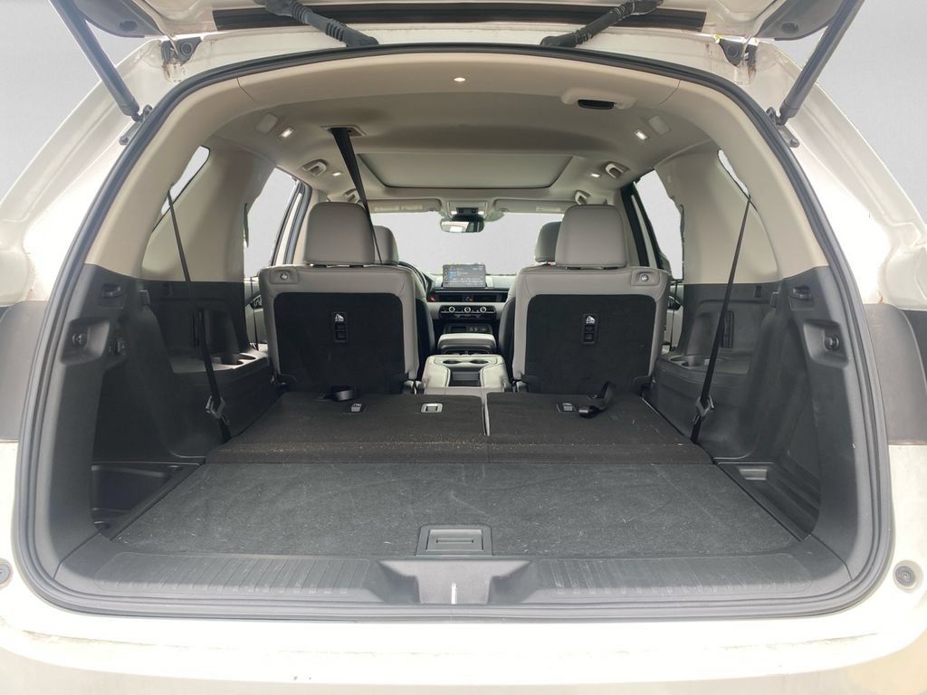 Used 2025 Honda Pilot Touring image 30