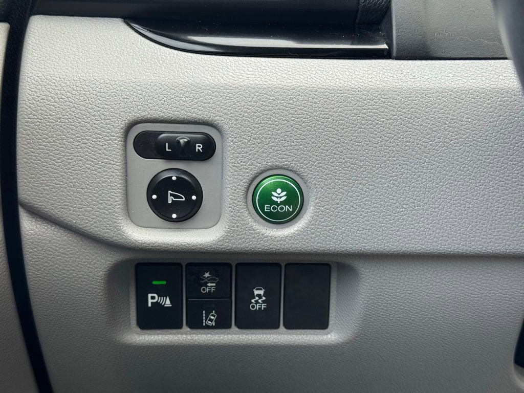 Used 2020 Honda Pilot Touring image 31